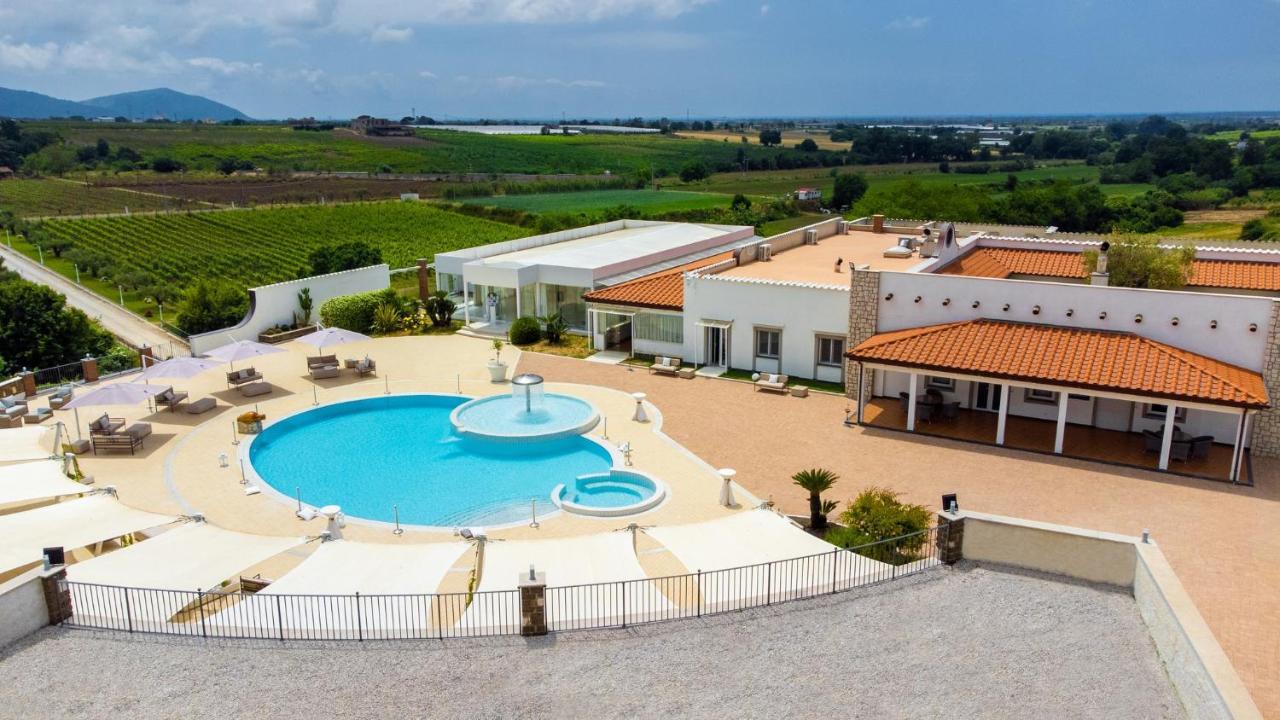 Tenuta Amalthea Villa เซสซาอูรุนกา ภายนอก รูปภาพ